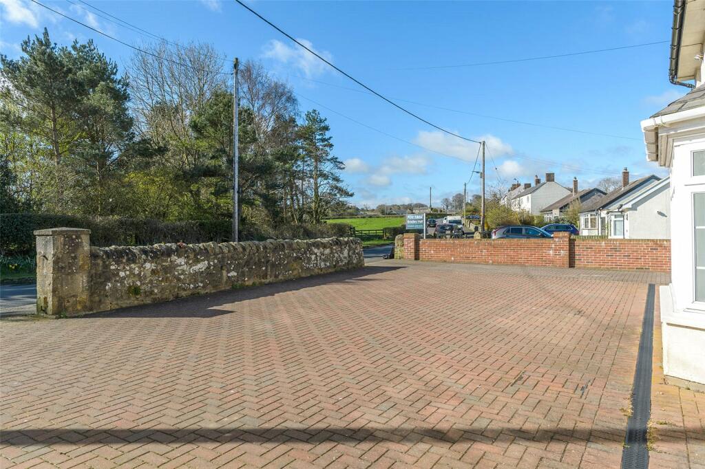 5 bedroom detached house for sale in Shilbottle, Alnwick, NE66