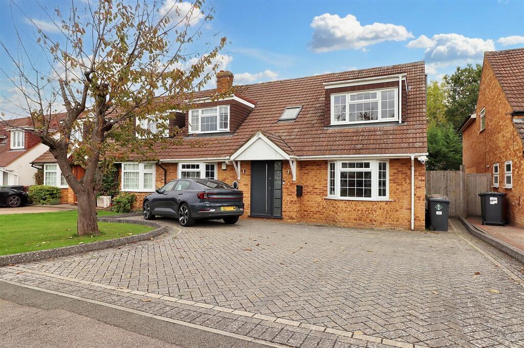 Main image of property: Park Crescent, Elstree, Borehamwood