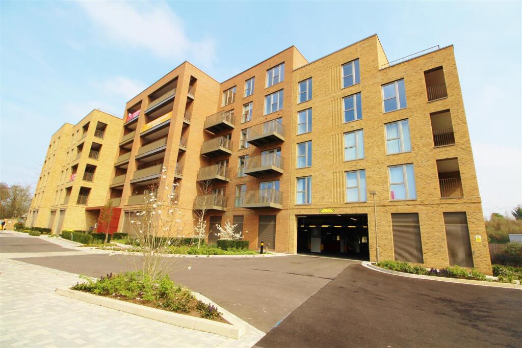 Main image of property: Frogmore Avenue, Watford