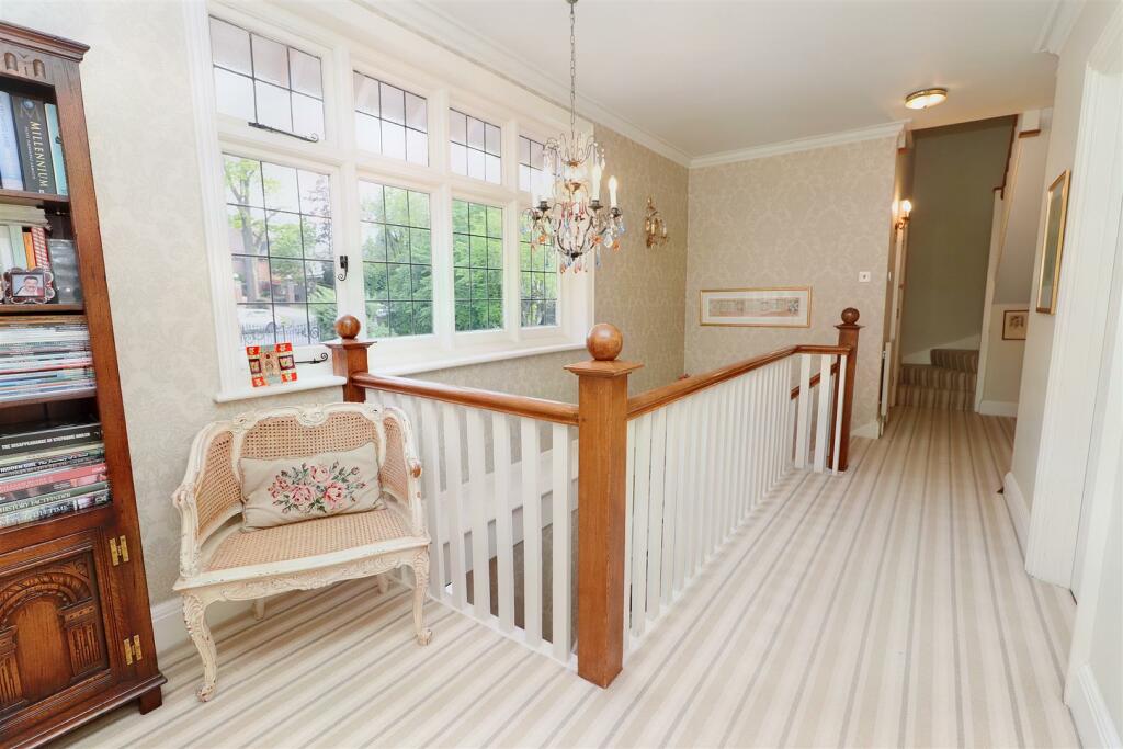 6 bedroom detached house for sale in Lane, Elstree, Borehamwood, WD6