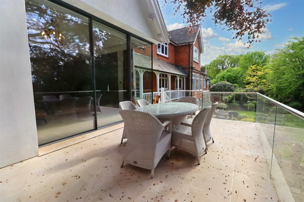 6 bedroom detached house for sale in Lane, Elstree, Borehamwood, WD6