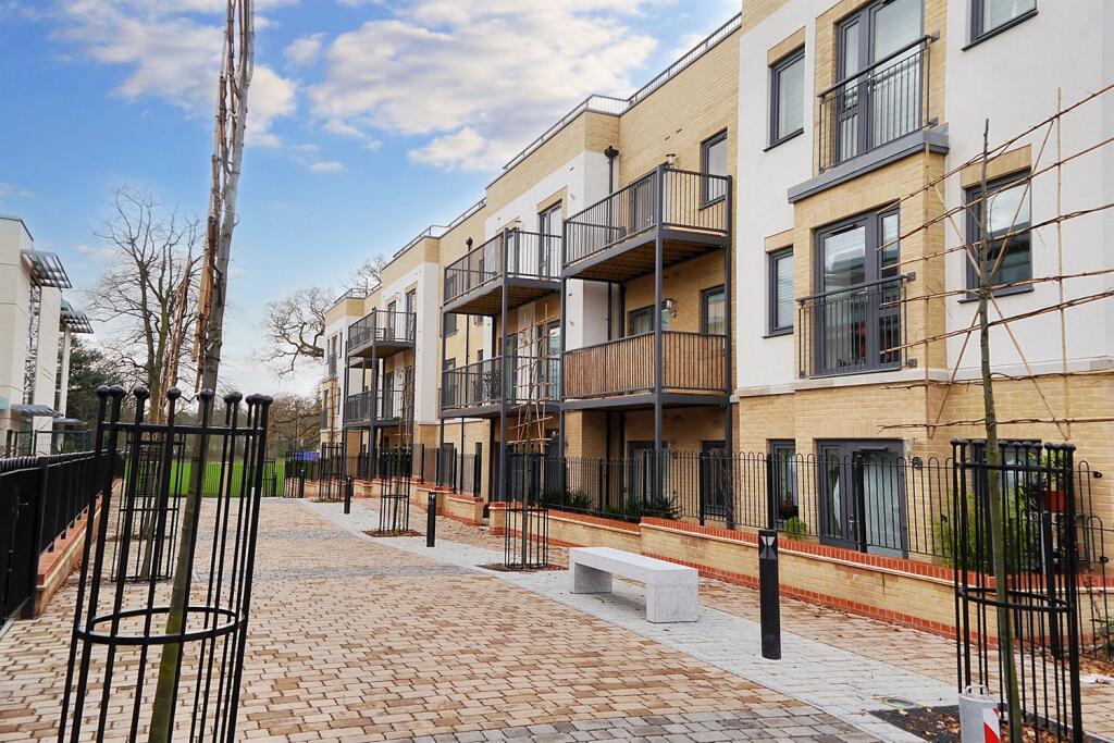 Main image of property: Bole Court