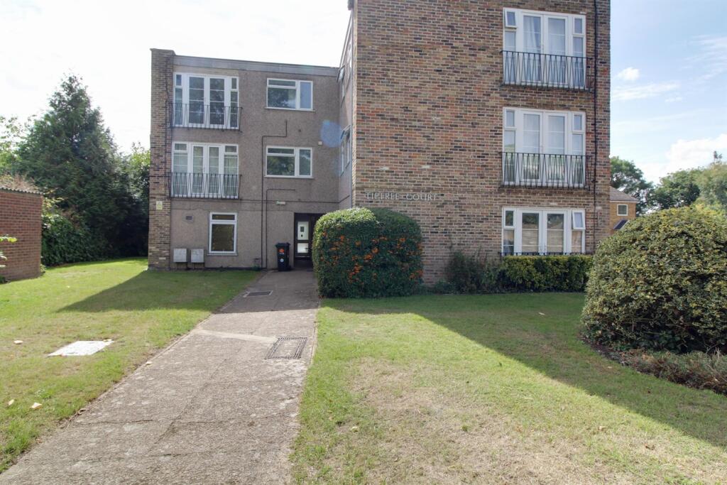 Main image of property: Tiptree Drive, EN2