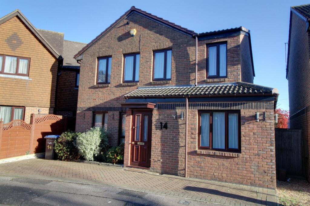 Main image of property: Chasewood Avenue, EN2