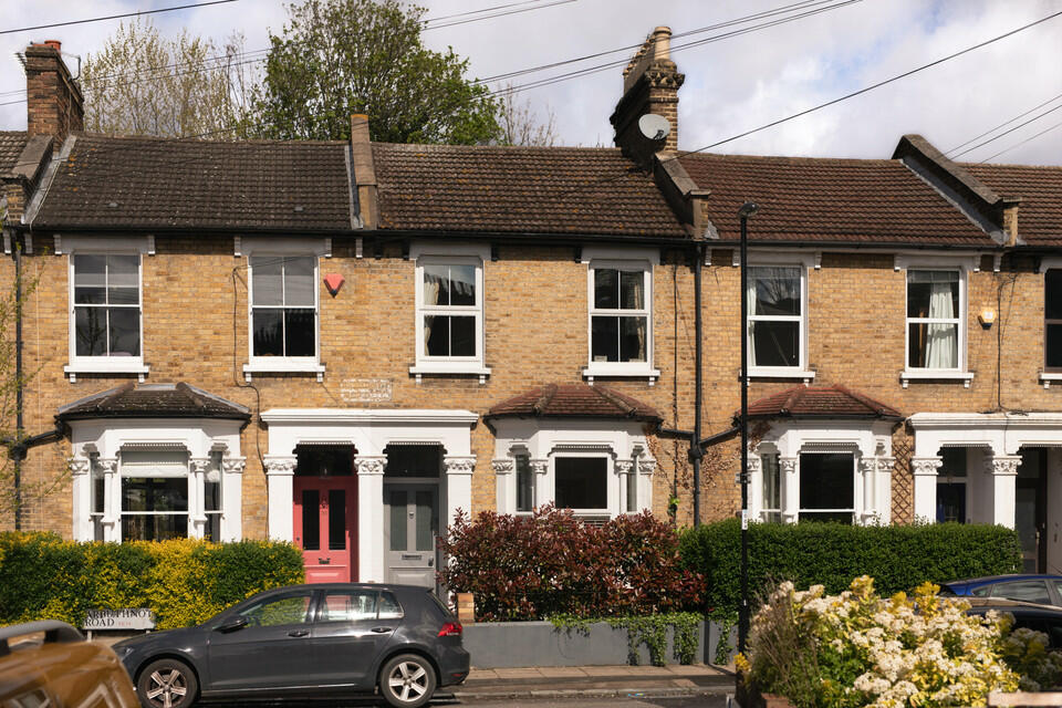 3 bedroom terraced house for sale in Arbuthnot Road, New Cross, SE14