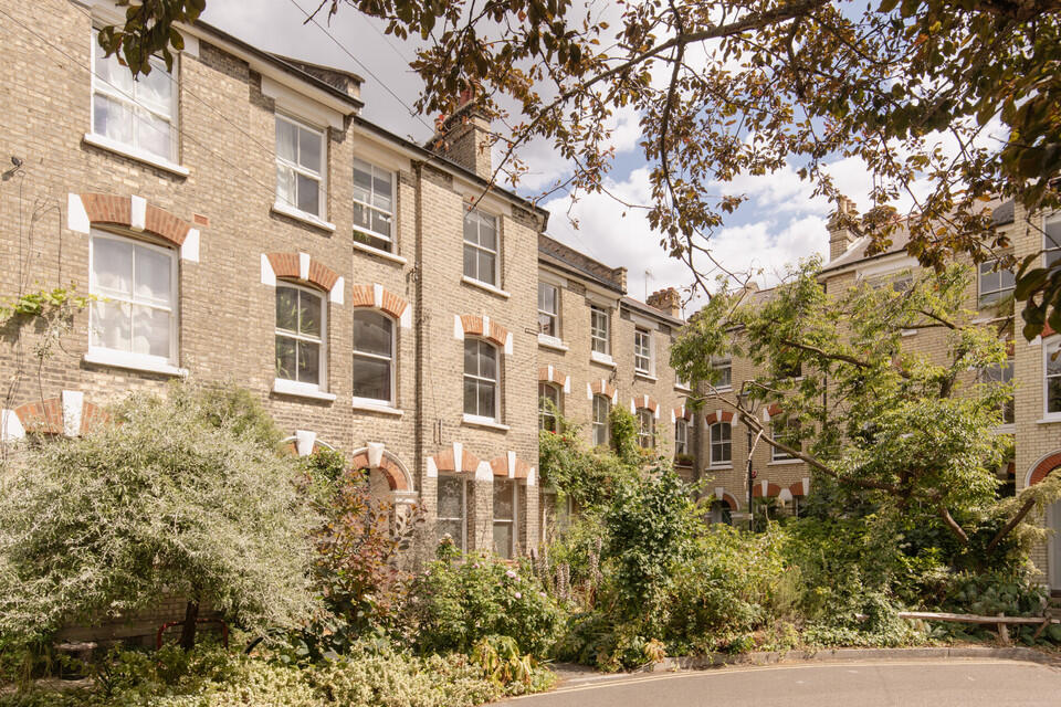 Main image of property: Bonnington Square, Vauxhall, SW8