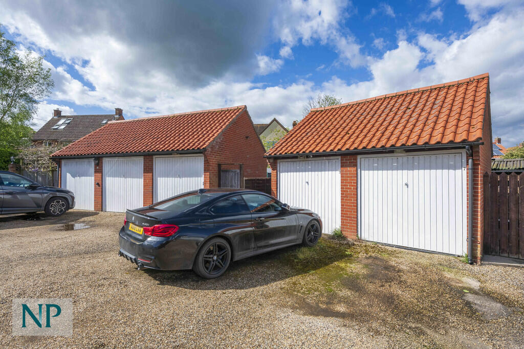 Additional property image - Station Hill, Bures Hamlet