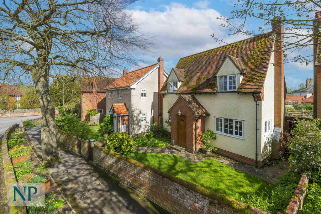 Additional property image - Station Hill, Bures Hamlet
