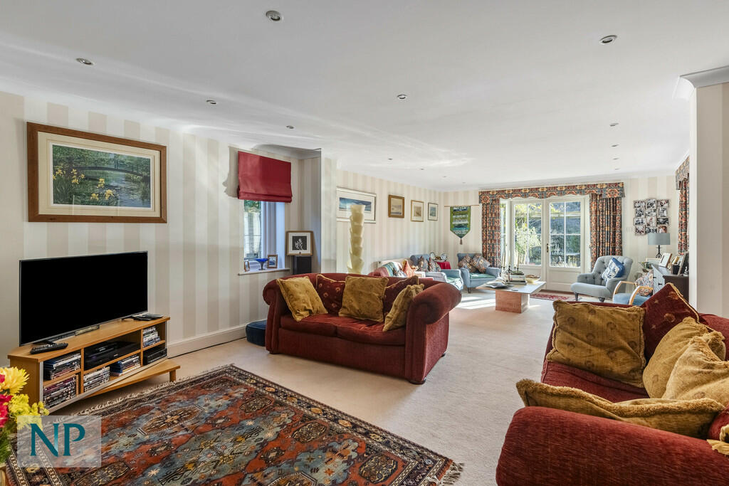 Additional property image - Fitzwalter Road, Colchester