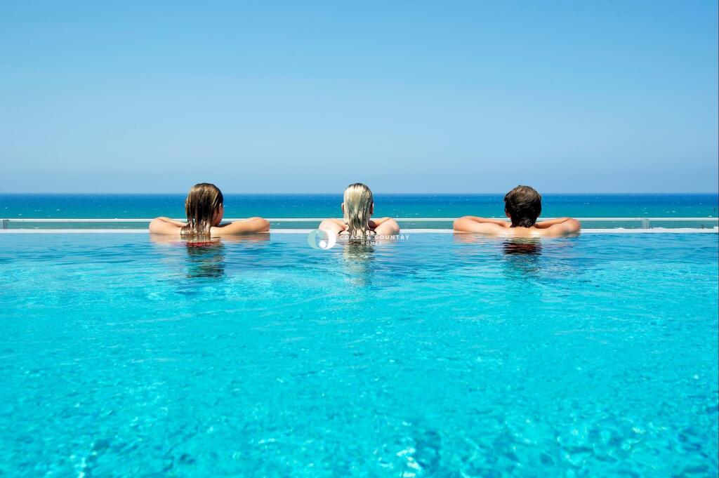 Main image of property: Kyrenia/Girne, Guzelyurt