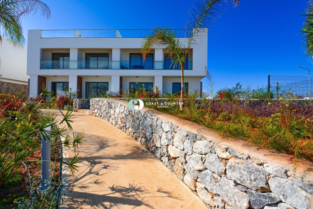 Main image of property: Kyrenia/Girne, Bahçeli