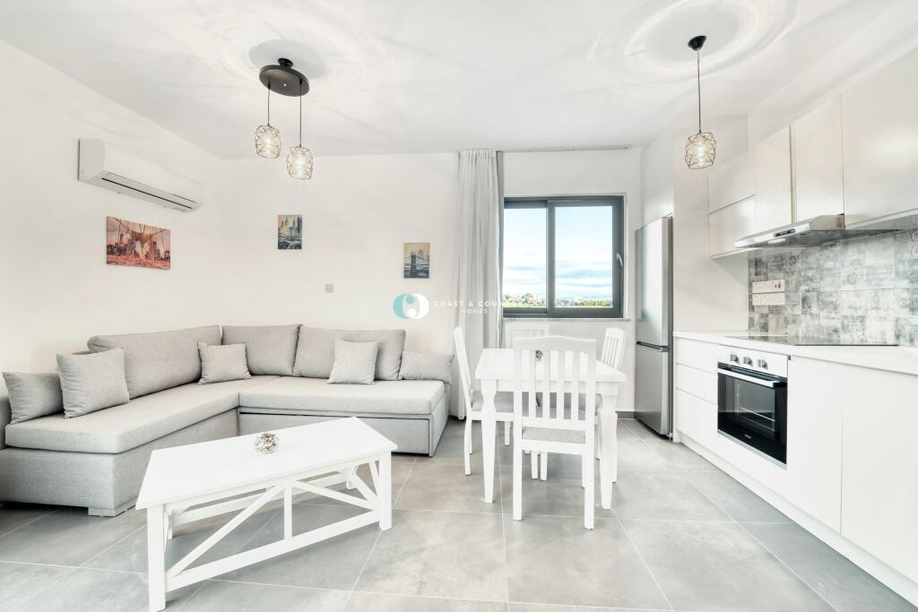 Main image of property: Kyrenia/Girne, Guzelyurt