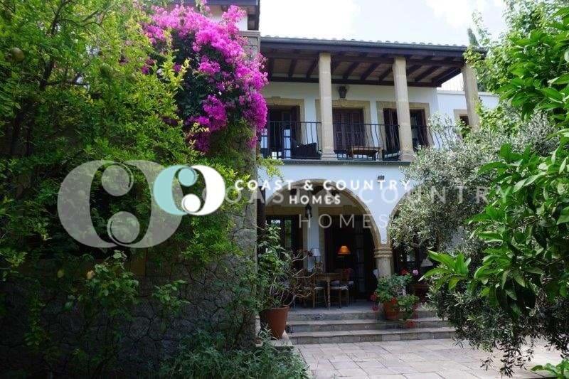 Main image of property: Kyrenia/Girne, Karsiyaka
