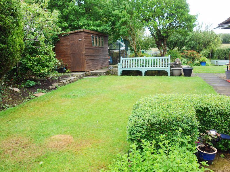 3 bedroom detached house for sale in EXTENDED DETACHED WITH GRANNY ANNEXE Ringley Road West