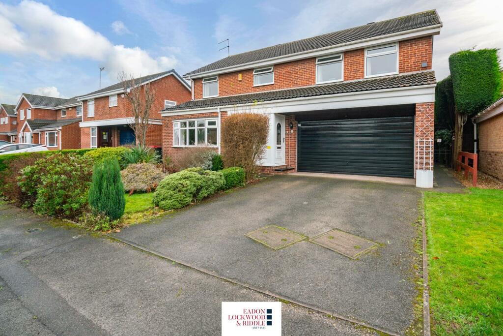 4 bedroom detached house for sale in Haworth Crescent, Rotherham, S60