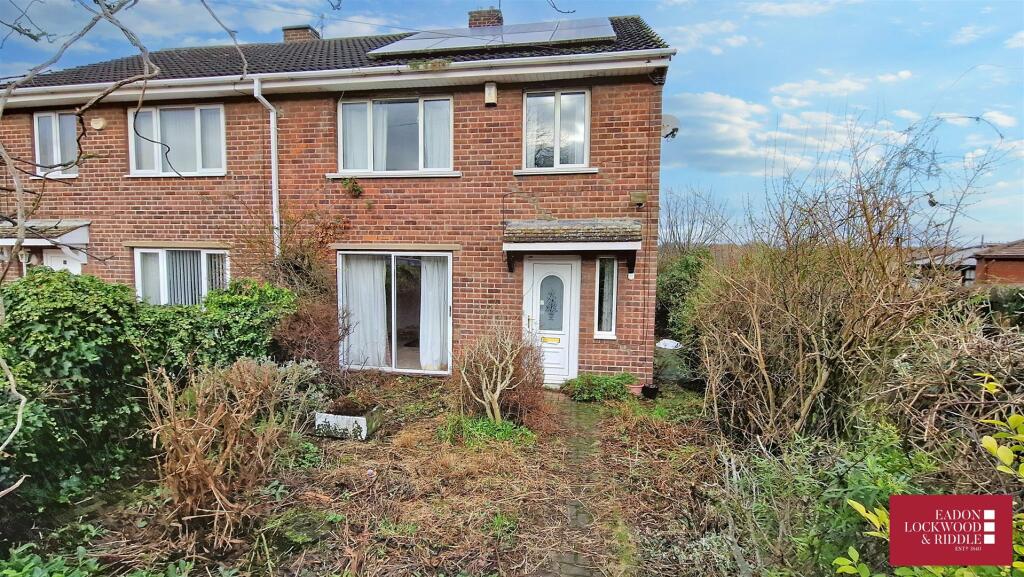 3 bedroom semidetached house for sale in Denaby Lane, Old Denaby