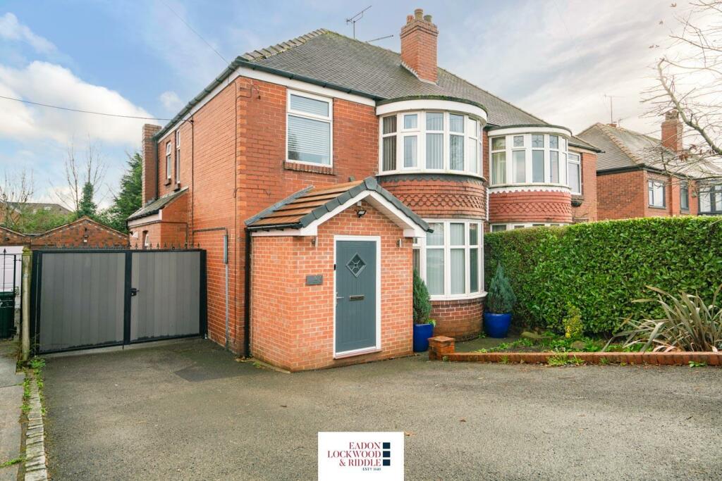 3 bedroom semidetached house for sale in East Bawtry Road, Rotherham, S60