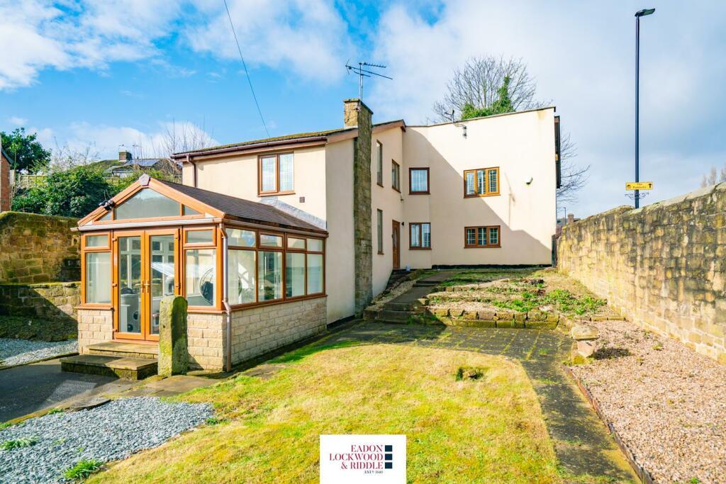 3 bedroom detached house for sale in Bawtry Road, Bramley, Rotherham, S66