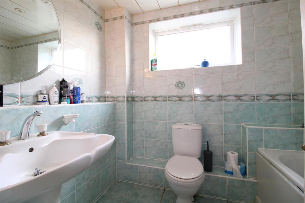 2 bedroom apartment for sale in Cecil Court, Ponteland, Newcastle upon