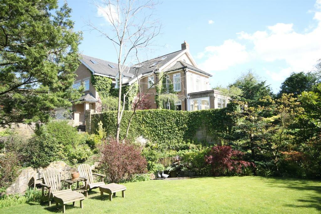 5 bedroom detached house for sale in Runnymede Road, Darras Hall, Newcastle Upon Tyne