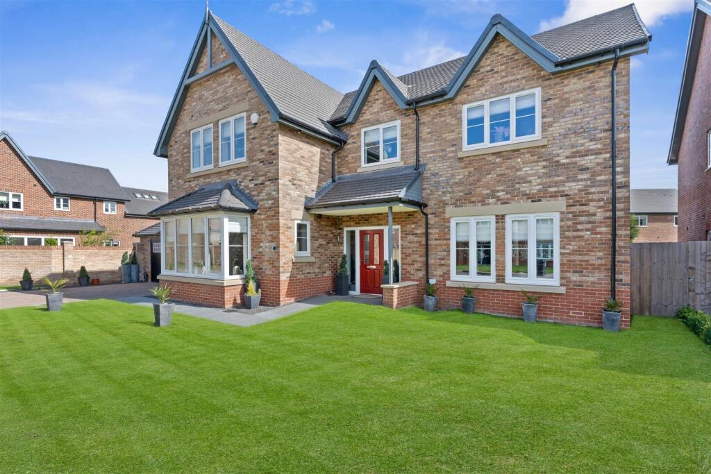 Main image of property: Fenwick Close, Medburn, Newcastle Upon Tyne, NE20