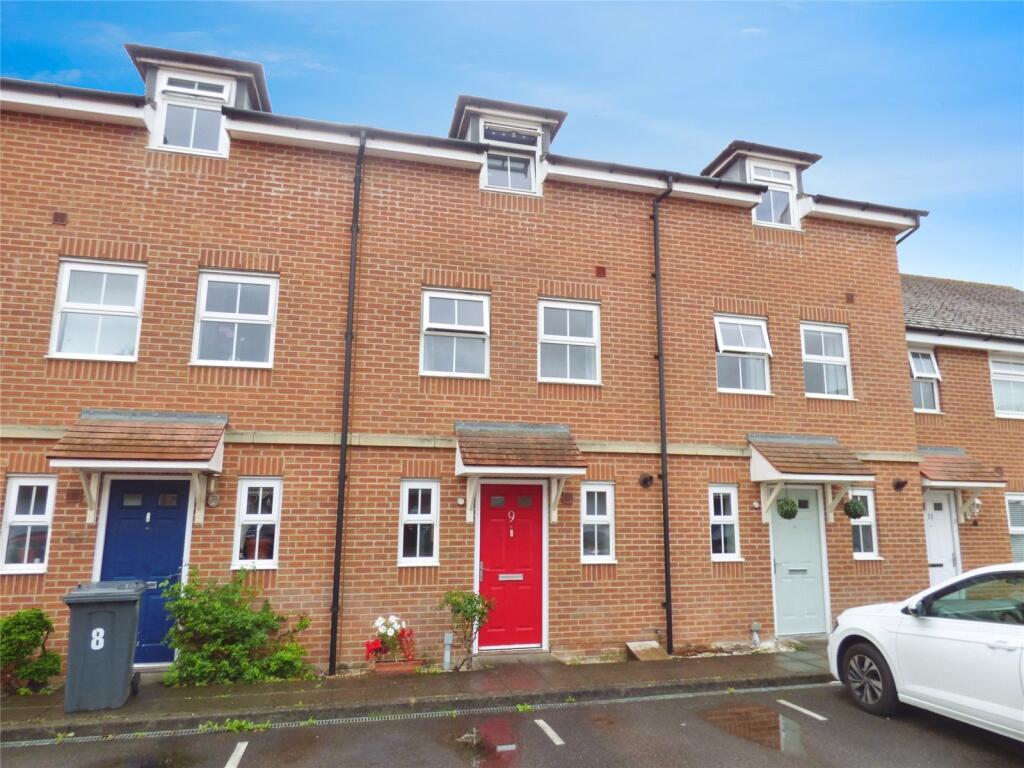 Main image of property: Paynes Place, Hedge End, Southampton
