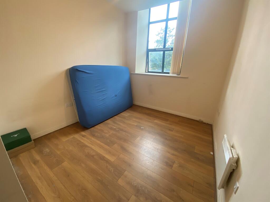 Additional property image - Ingrow Lane, Keighley