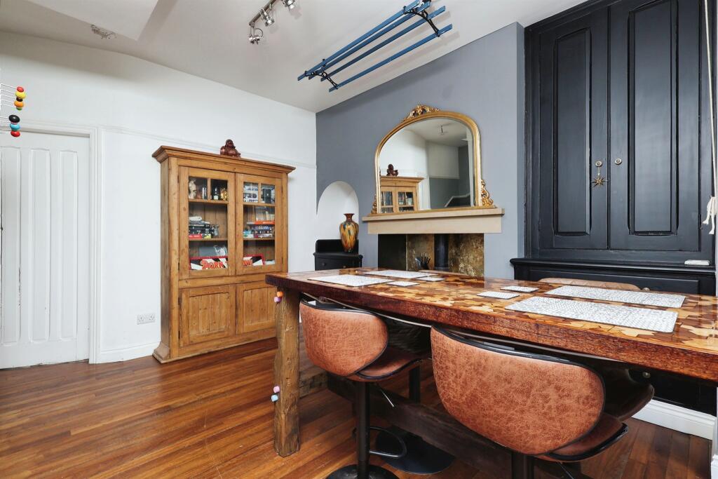 Additional property image - Slaymaker Lane, Oakworth, Keighley