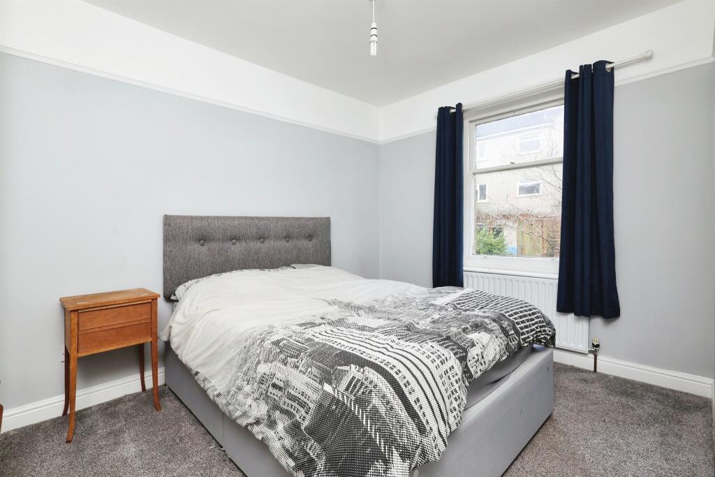 Additional property image - Slaymaker Lane, Oakworth, Keighley
