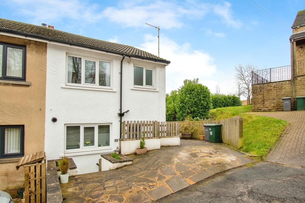 3 bedroom semidetached house for sale in Oakbank Drive, Keighley, BD22