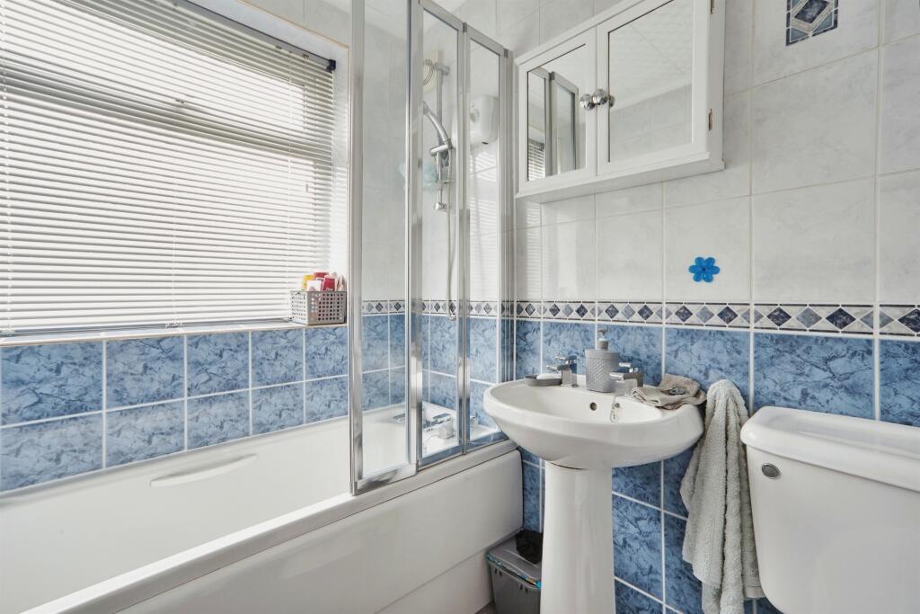 Additional property image - Golden View Drive, Keighley