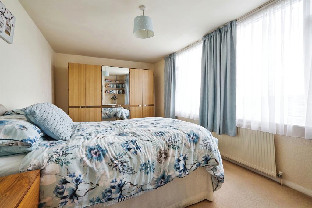 Additional property image - Golden View Drive, Keighley
