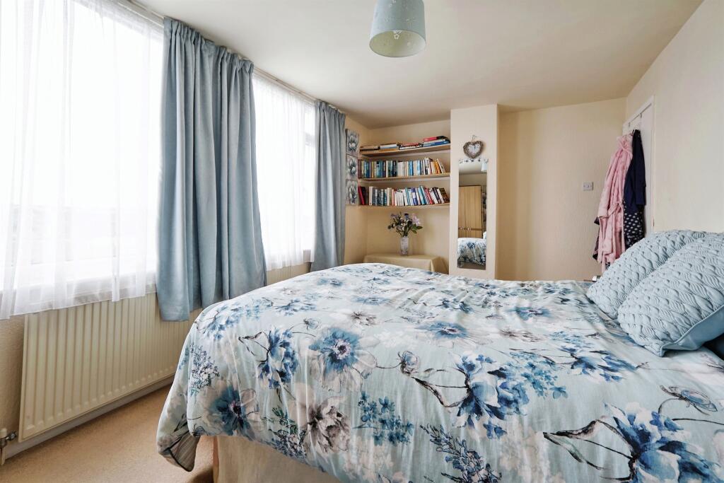 Additional property image - Golden View Drive, Keighley