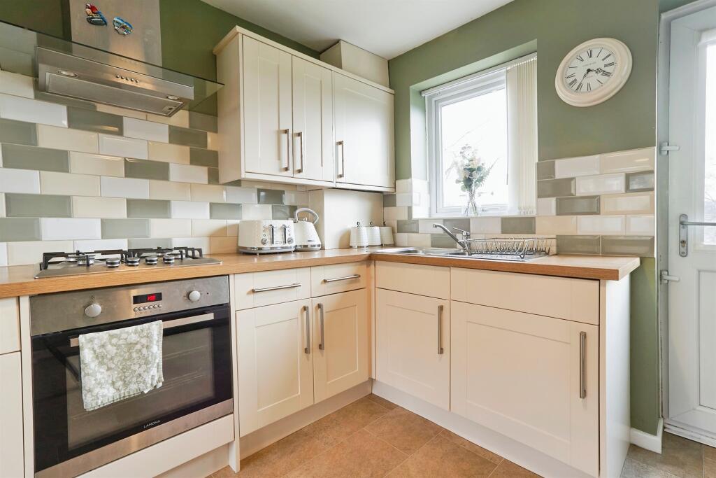 Additional property image - Pasture Avenue, Oakworth, Keighley