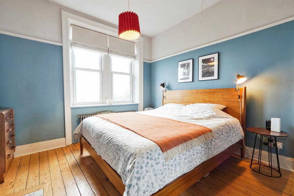 Additional property image - Slaymaker Lane, Oakworth, Keighley