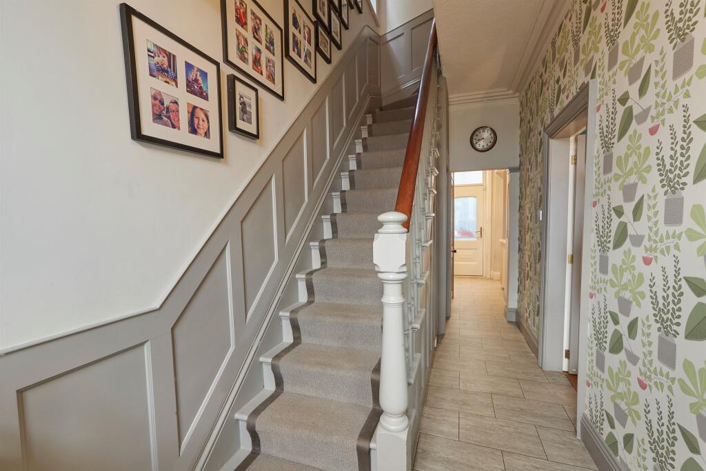 Additional property image - Slaymaker Lane, Oakworth, Keighley