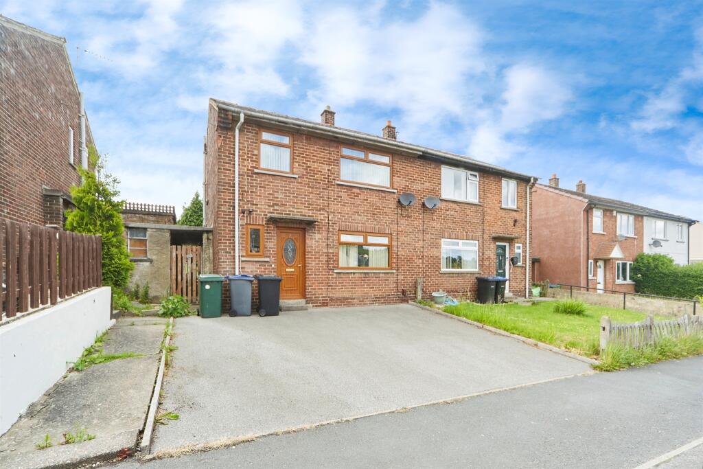 Main image of property: Bracken Bank Grove, Keighley