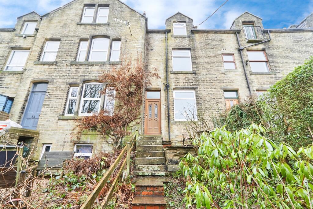 Main image of property: North View Terrace, Haworth, Keighley