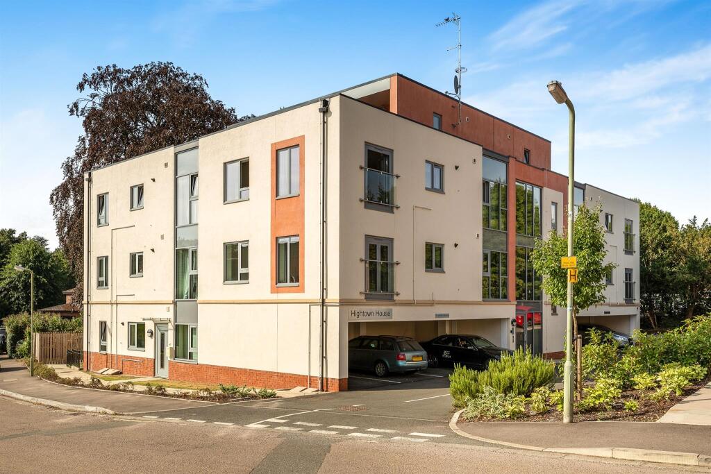 Main image of property: Hightown Gardens, Banbury