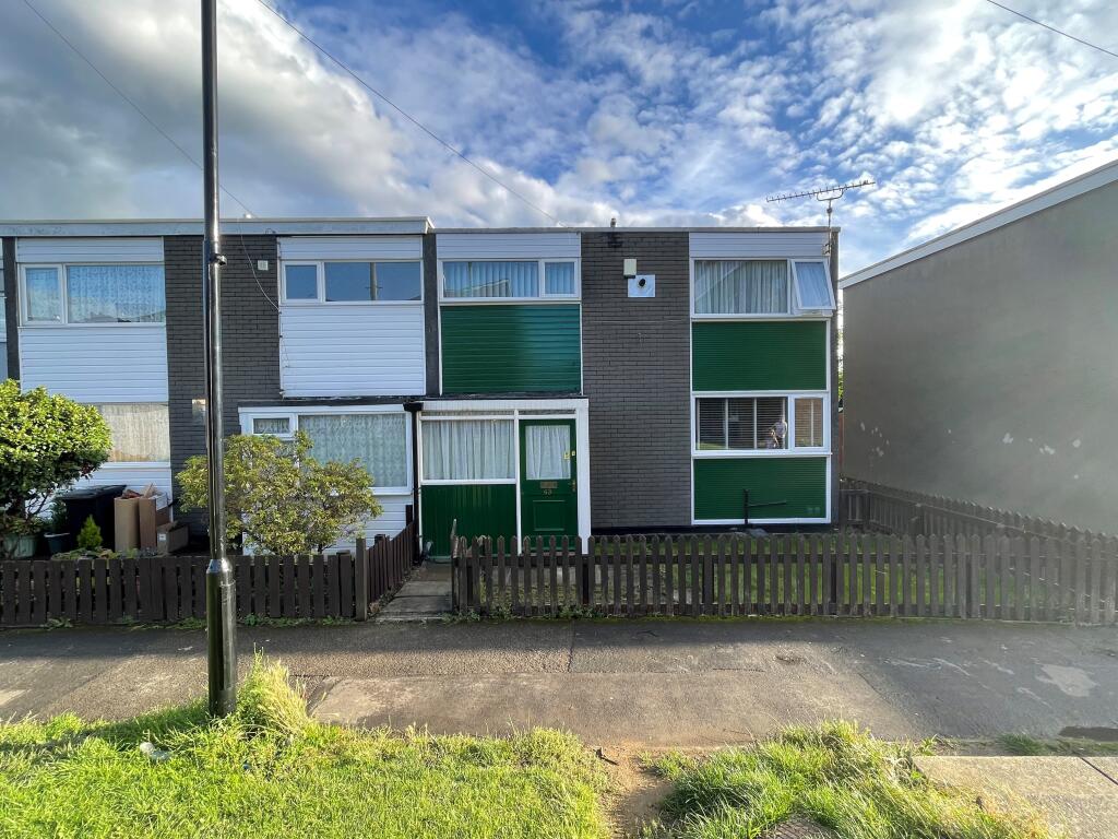 Main image of property: Whinacre Walk, Sheffield, S8 8EP