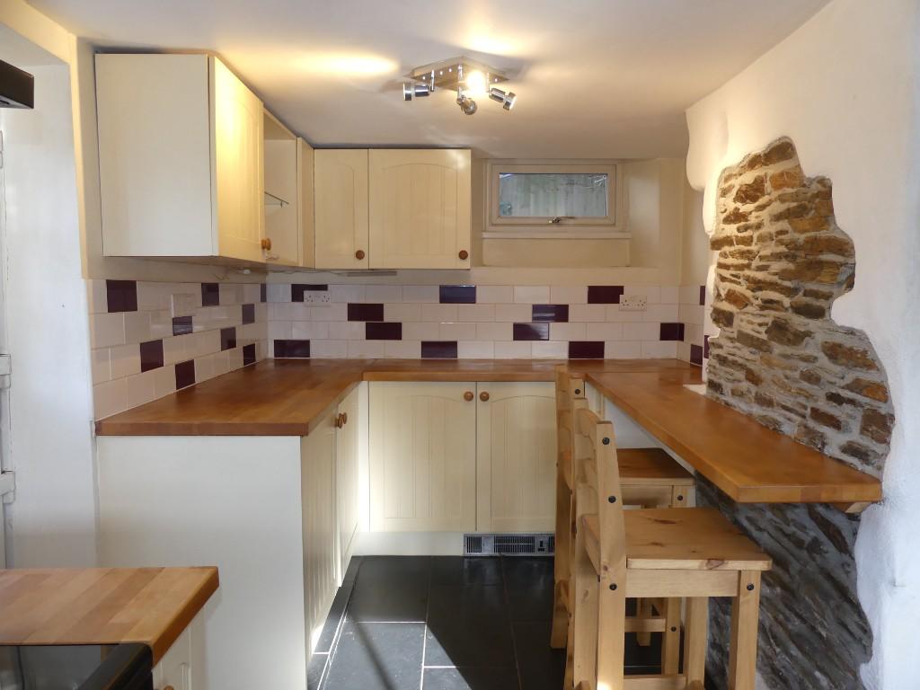 3 bedroom cottage for sale in Whitchurch Road, Tavistock, Devon, PL19