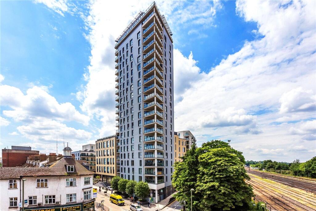 Main image of property: Guildford Road, Woking, Surrey, GU22