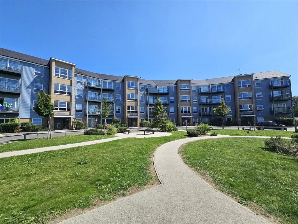 Main image of property: Kennett Lane, Chertsey, Surrey, KT16