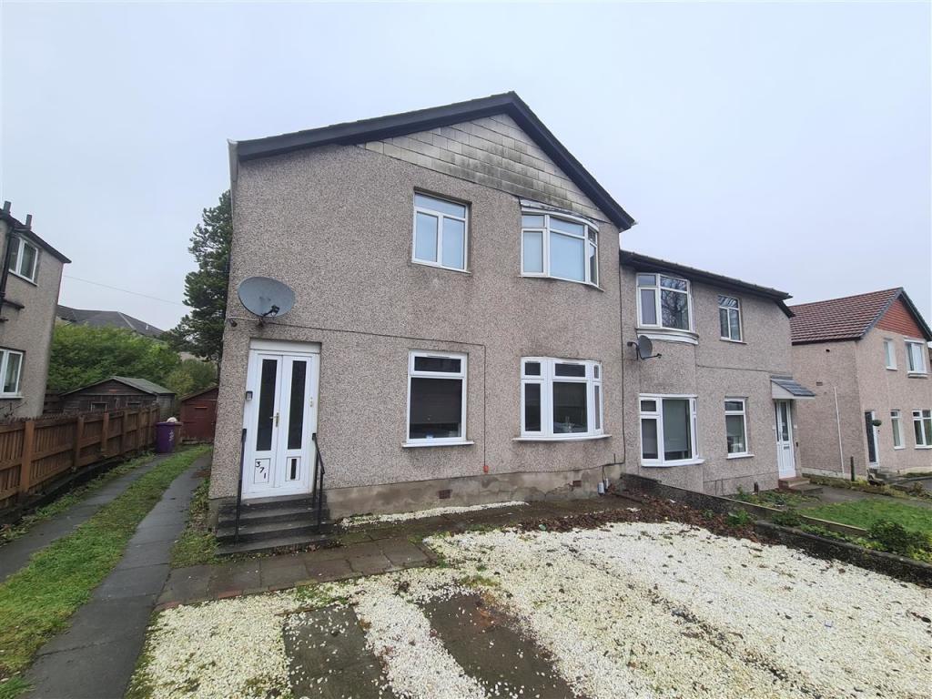 3 bedroom apartment for rent in Croftfoot Road, Croftfoot, Glasgow, G44