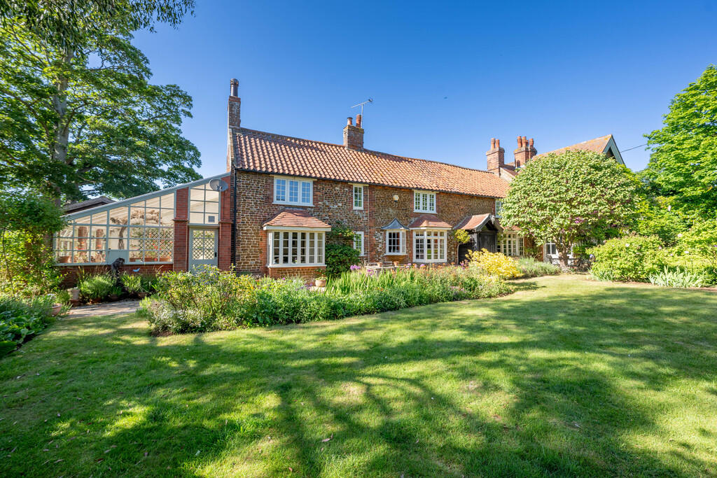 Main image of property: Heacham