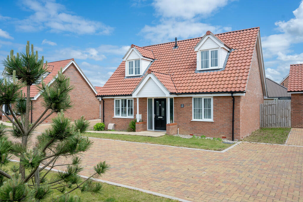 3 bedroom detached house for sale in Hunstanton, PE36
