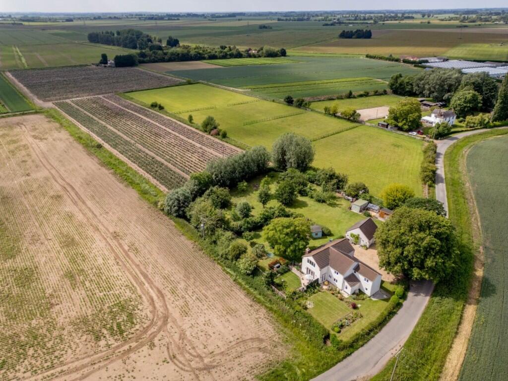 Main image of property: Newton-in-the-Isle