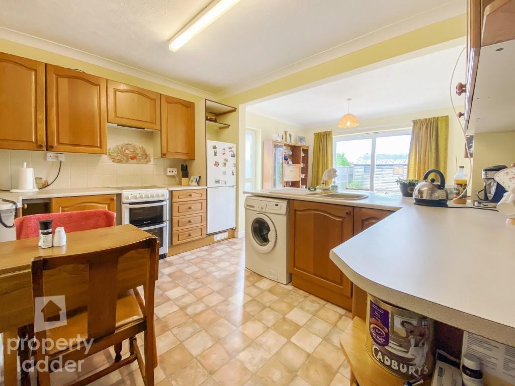 3 bedroom detached bungalow for sale in Crostwick Lane, SPIXWORTH, NR10