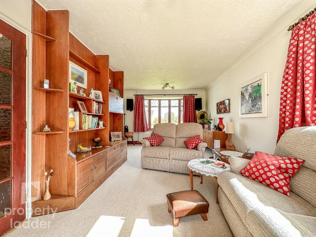 4 bedroom detached bungalow for sale in Godfrey Road, Spixworth, NR10