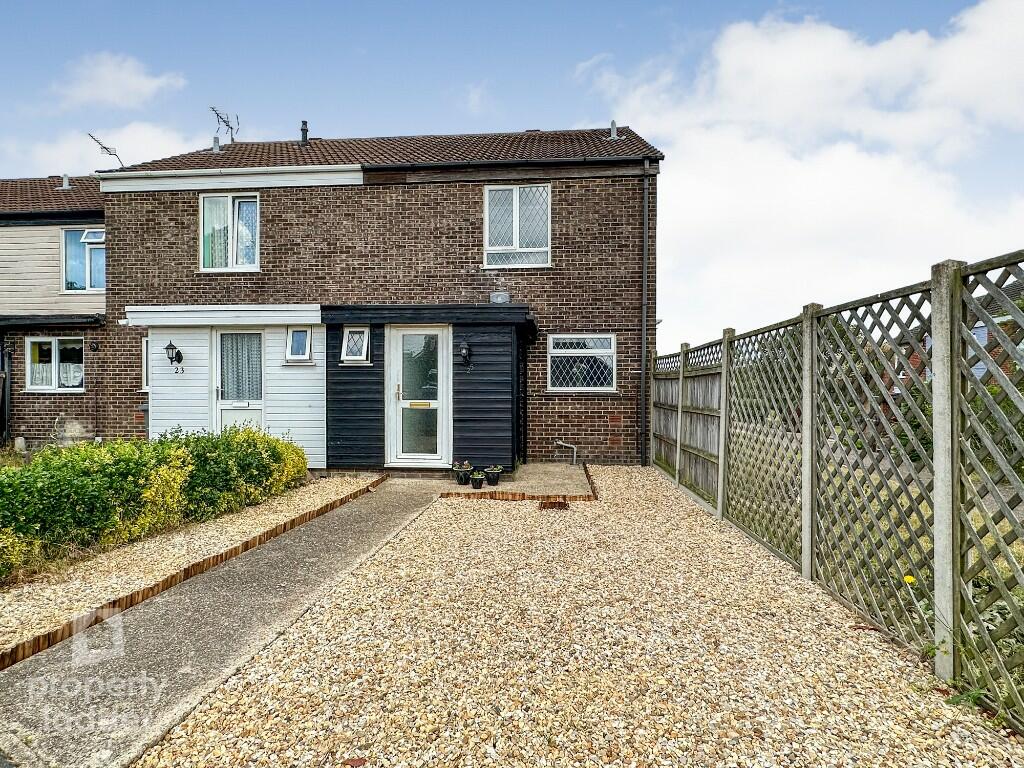 3 bedroom end of terrace house for sale in Cedar Avenue,SPIXWORTH, NR10
